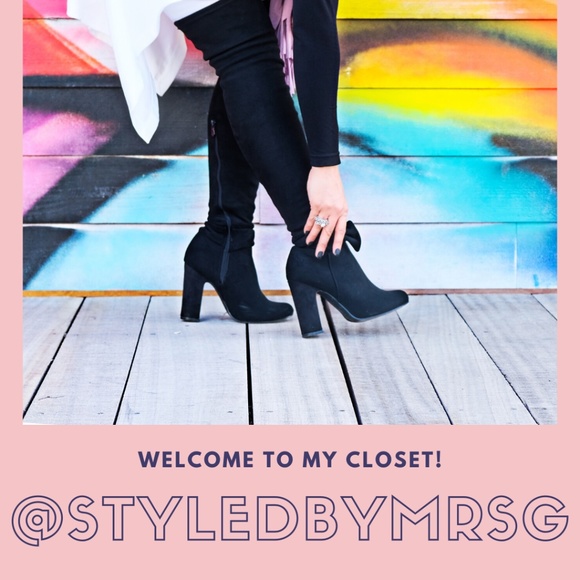 Welcome to my closet! - Picture 1 of 1